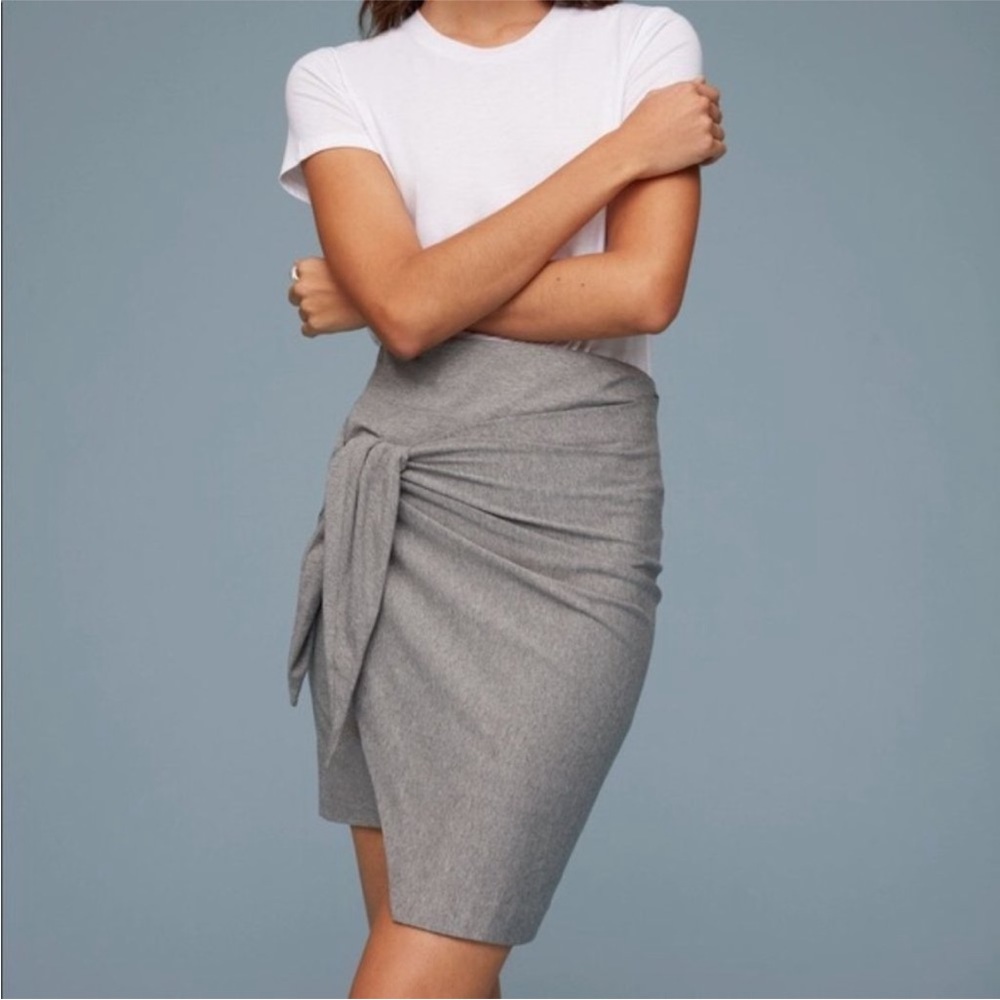 Aritzia - The Group Babaton Bevington Wrap skirt (XS)